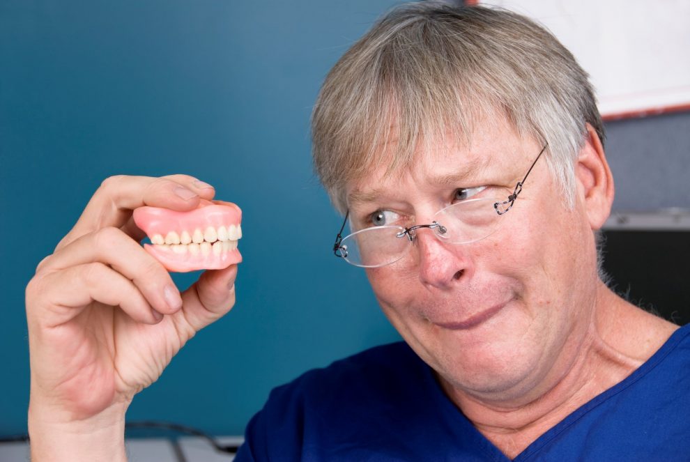 Are Flexible Dentures Covered by Medicare Advantage Plans in NY? (2026)